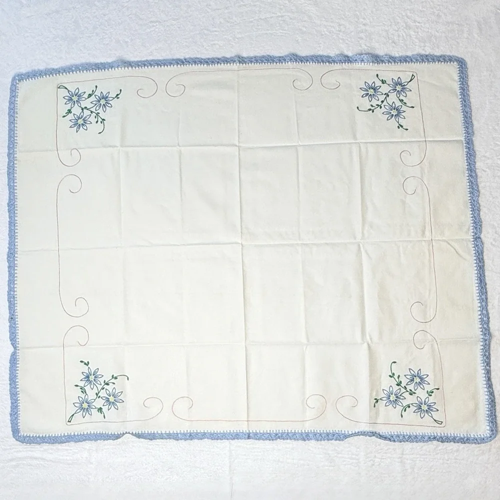Handmade vtg embroidered